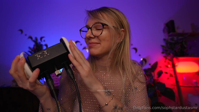 Soph Stardust ASMR - Wet & Dry Ear To Ear Mouth Sounds VERY LEWD & CHEEKY Part at The End