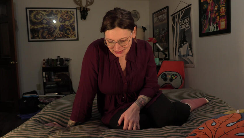 Bettie Bondage - The Haunted Halloween Necklace