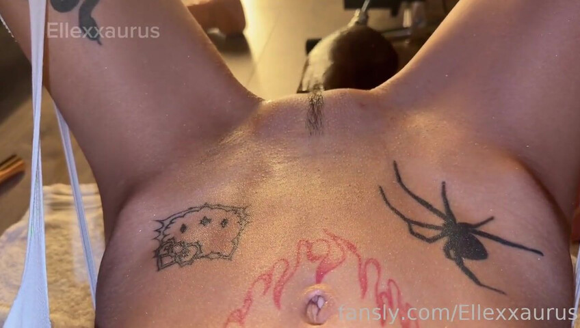 Ellasaurus23 - MY POV: I’m Dripping Wet Just Watching This