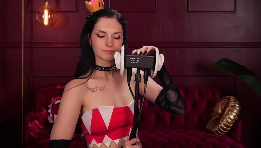 Busy B ASMR - 20 April 2026 Exclusive - Chain Chomp Ear Eating