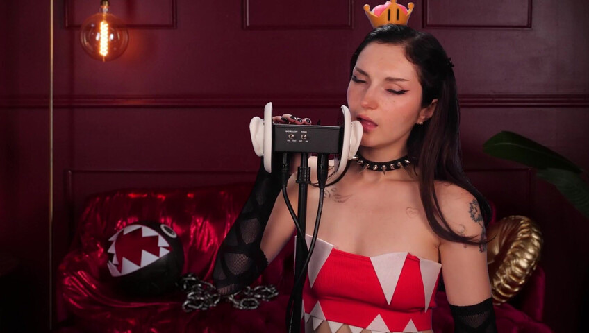 Busy B ASMR - 20 April 2026 Exclusive - Chain Chomp Ear Eating