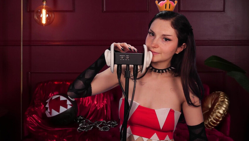 Busy B ASMR - 20 April 2026 Exclusive - Chain Chomp Ear Eating