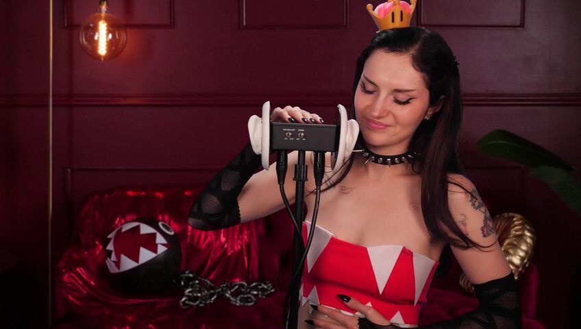 Busy B ASMR - 20 April 2026 Exclusive - Chain Chomp Ear Eating