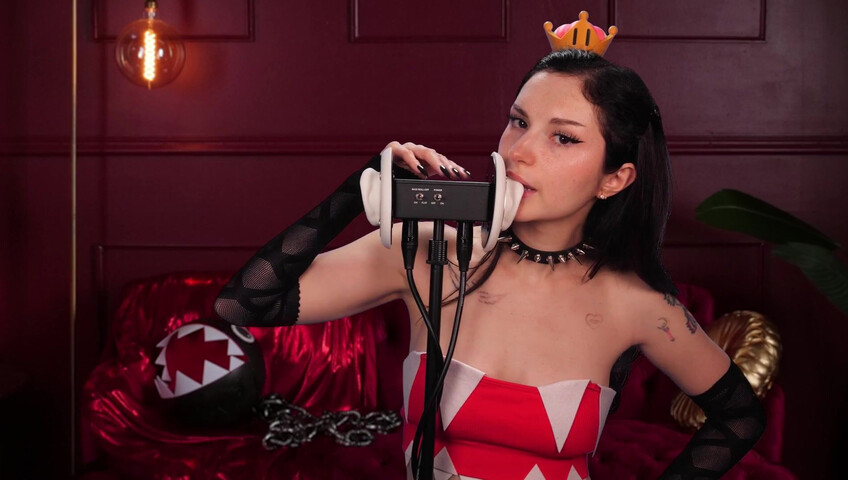 Busy B ASMR - 20 April 2026 Exclusive - Chain Chomp Ear Eating