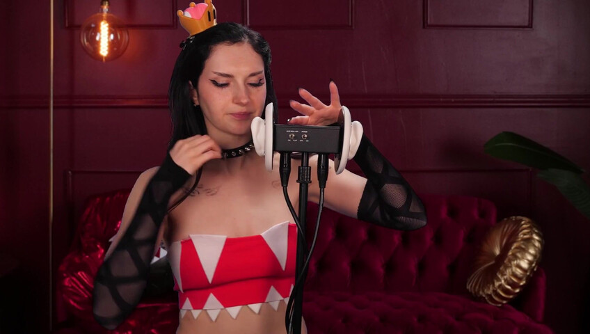 Busy B ASMR - 20 April 2026 Exclusive - Chain Chomp Ear Eating