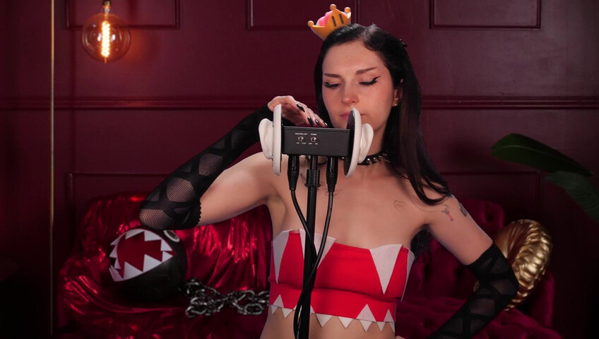 Busy B ASMR - 20 April 2026 Exclusive - Chain Chomp Ear Eating