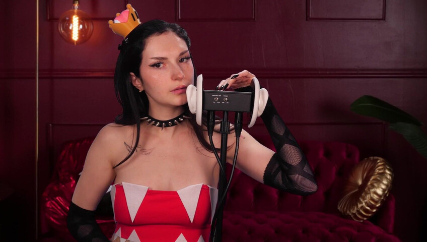 Busy B ASMR - 20 April 2026 Exclusive - Chain Chomp Ear Eating