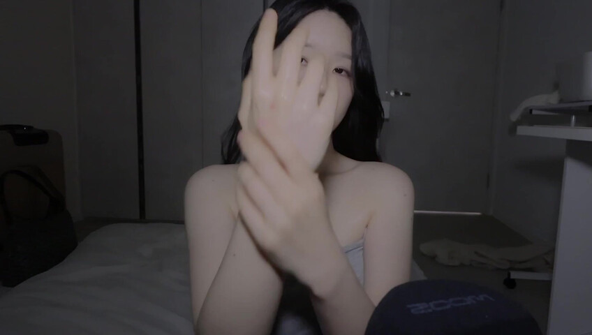 ASMR Yeonchu - 20 April 2026 - Body Sounds ASMR Echae