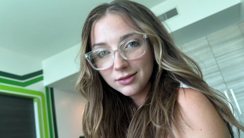 Sisters First Sex Tape ~ Macy Meadows