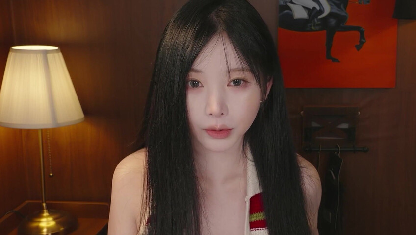 ASMR Yoon Ying - 13 April 2026 - ASMR 수상한 승마샵 RP 장비와 레슨