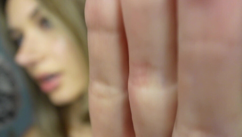 Sabrina Vaz - ASMR Wet Spit Paint on Your Naked Body