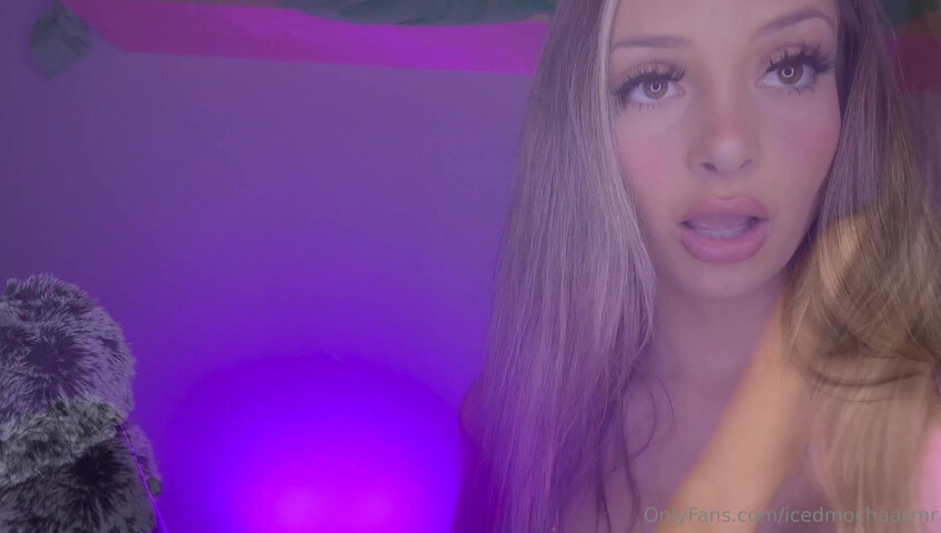 Iced Mocha ASMR - Trying out my HUGE new toy and struggling to get it in