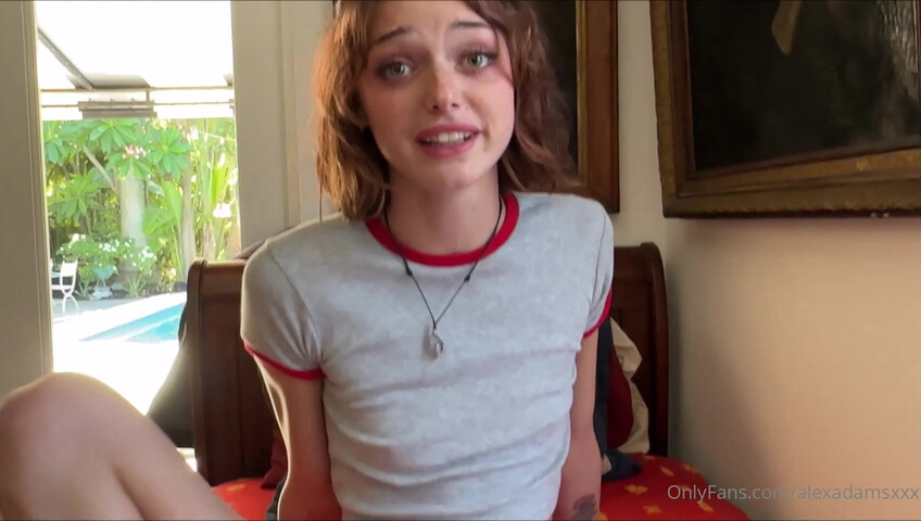 Roleplay with Petite and Extremely Horny - Shrooms_q