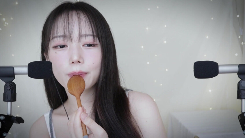 Jamonghae ASMR - 10 March 2026 - Eating You, Mouth Sounds 숟가락으로 뇸