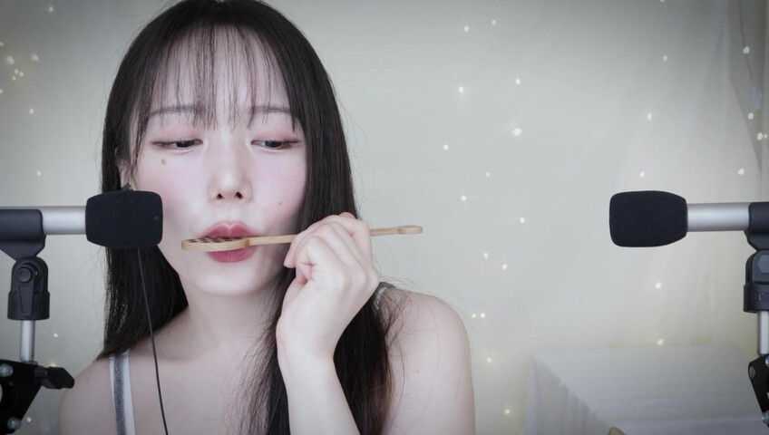 Jamonghae ASMR - 10 March 2026 - Eating You, Mouth Sounds 숟가락으로 뇸