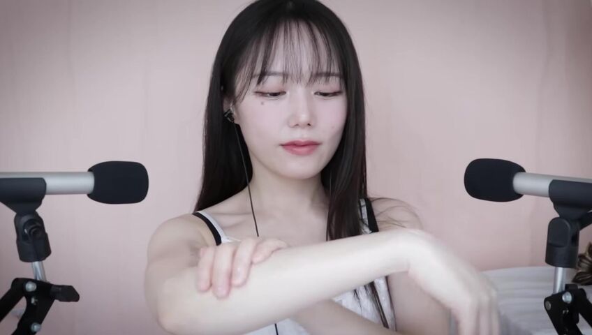 Jamonghae ASMR -15 Feb 2026 - Moist and Dry Body Sounds I’ll Let You Hear | Body Triggers | YT Membership