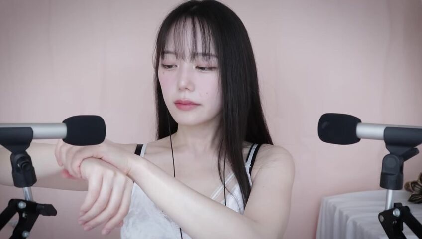 Jamonghae ASMR -15 Feb 2026 - Moist and Dry Body Sounds I’ll Let You Hear | Body Triggers | YT Membership