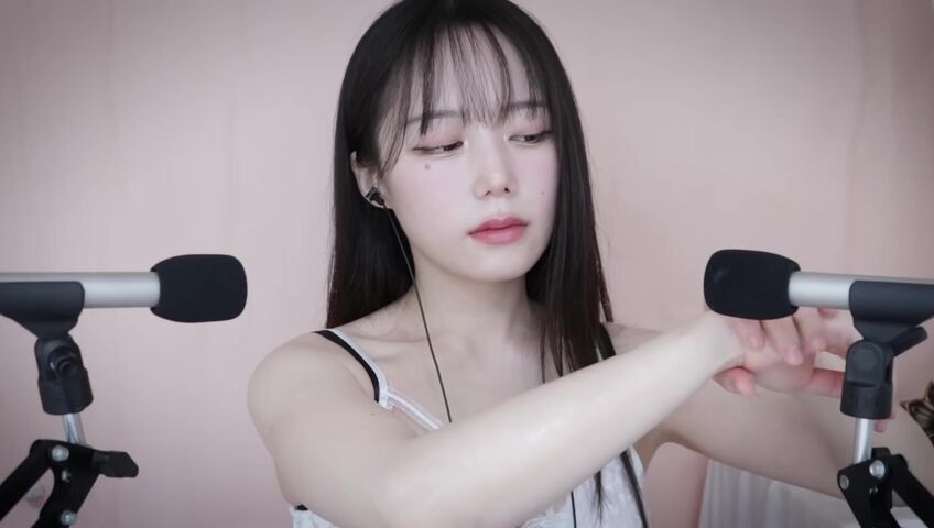 Jamonghae ASMR -15 Feb 2026 - Moist and Dry Body Sounds I’ll Let You Hear | Body Triggers | YT Membership