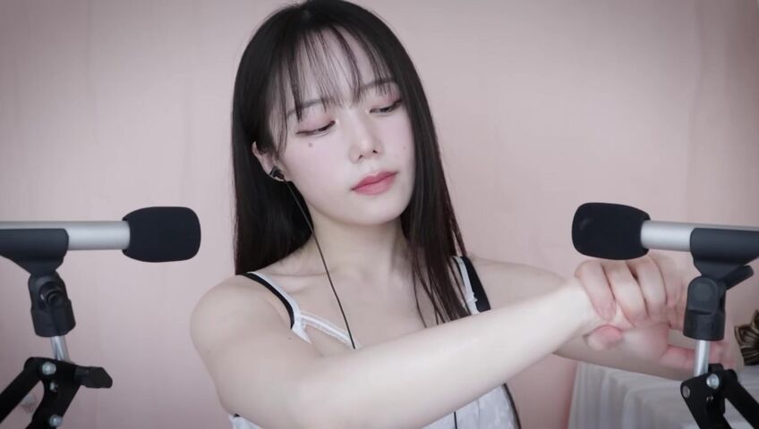 Jamonghae ASMR -15 Feb 2026 - Moist and Dry Body Sounds I’ll Let You Hear | Body Triggers | YT Membership