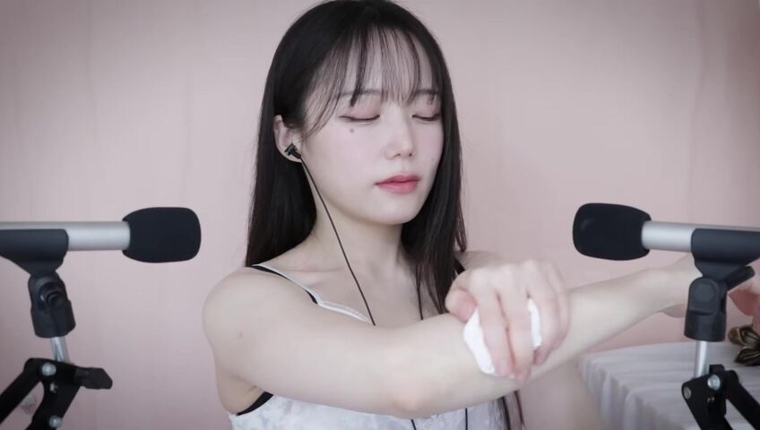 Jamonghae ASMR -15 Feb 2026 - Moist and Dry Body Sounds I’ll Let You Hear | Body Triggers | YT Membership