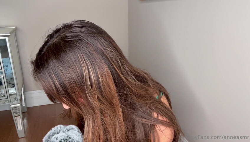 Anne ASMR - Dress Scratching & Lotion Body Sounds