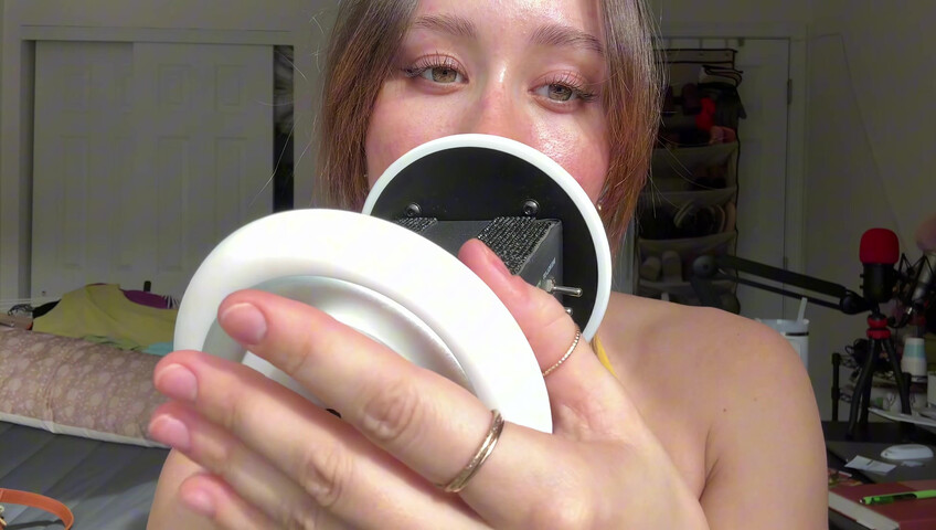 Dakota b ASMR – 3dio: Geräusche von feuchtem vs. trockenem Mund