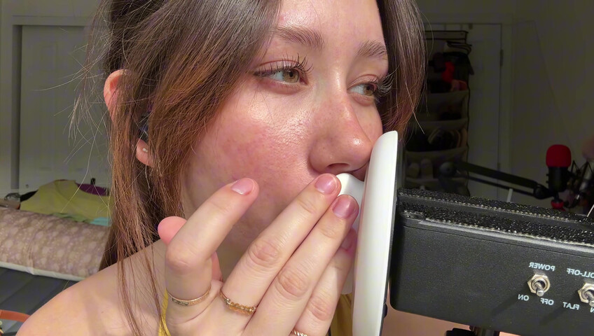 Dakota b ASMR – 3dio: Geräusche von feuchtem vs. trockenem Mund