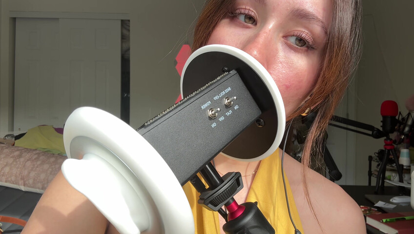 Dakota b ASMR – 3dio: Geräusche von feuchtem vs. trockenem Mund