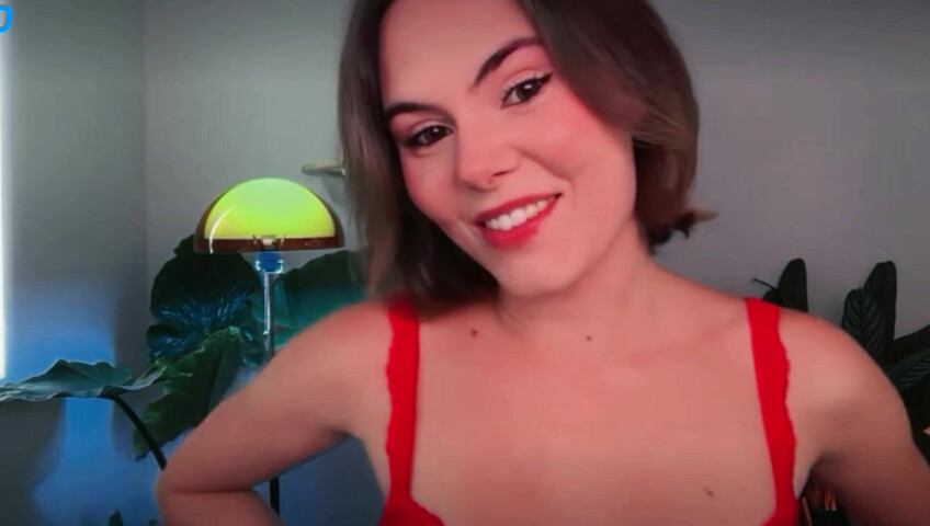 Cassia ASMR - First Nip Slip on Live Stream