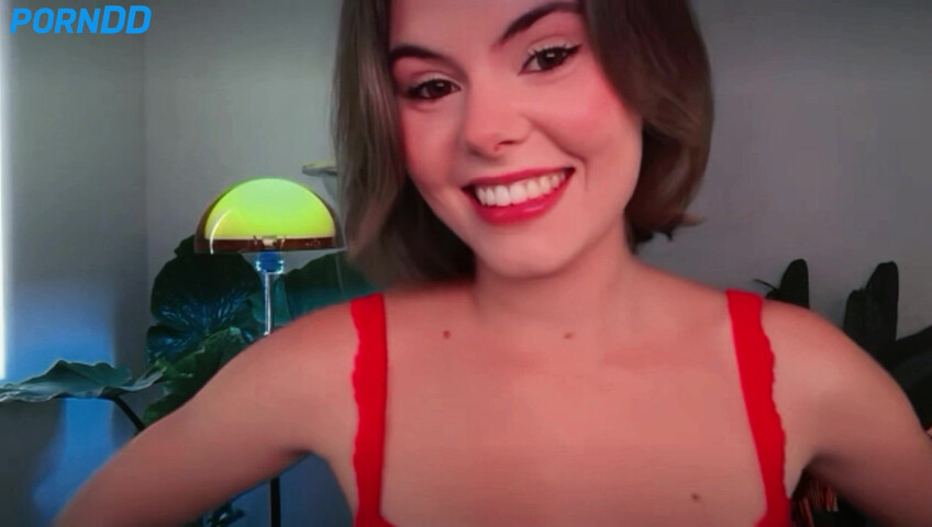 Cassia ASMR - First Nip Slip on Live Stream