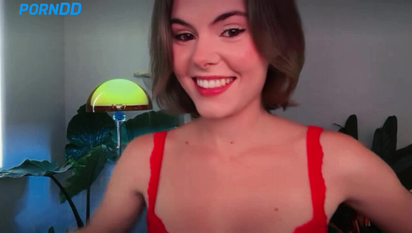 Cassia ASMR - First Nip Slip on Live Stream