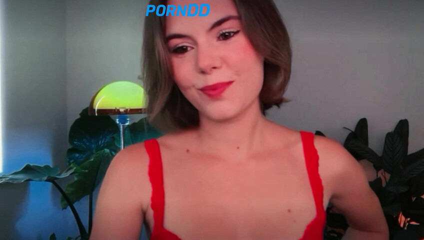 Cassia ASMR - First Nip Slip on Live Stream