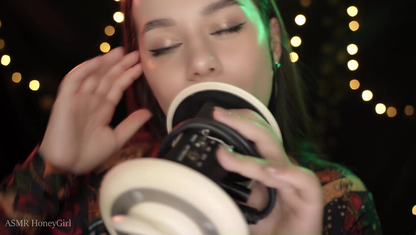 ASMR HoneyGirl - 28 April 2026 - Aggressive and Deep Licking 3Dio