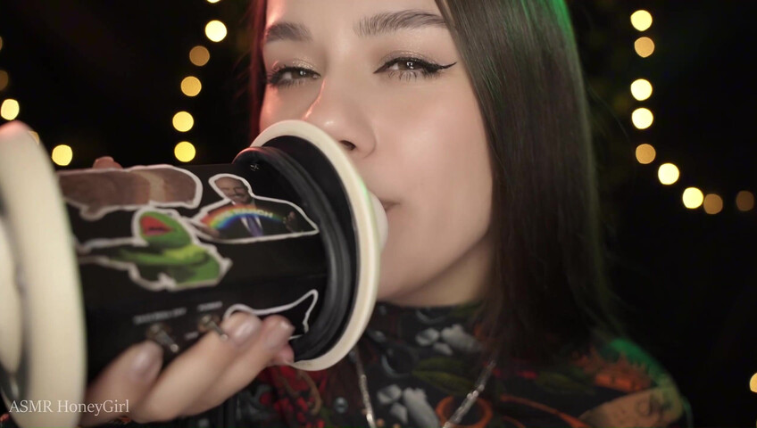 ASMR HoneyGirl - 28 April 2026 - Aggressive and Deep Licking 3Dio