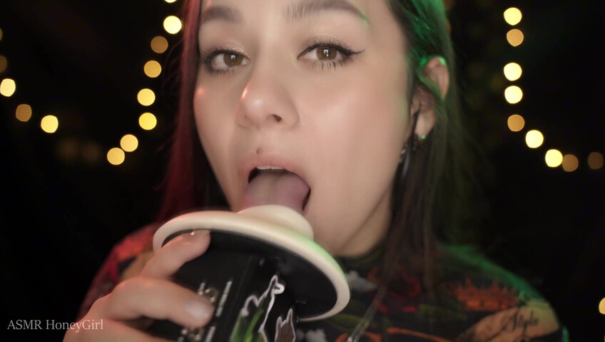 ASMR HoneyGirl - 28 April 2026 - Aggressive and Deep Licking 3Dio