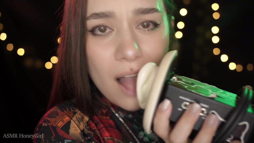 ASMR HoneyGirl - 28 April 2026 - Aggressive and Deep Licking 3Dio