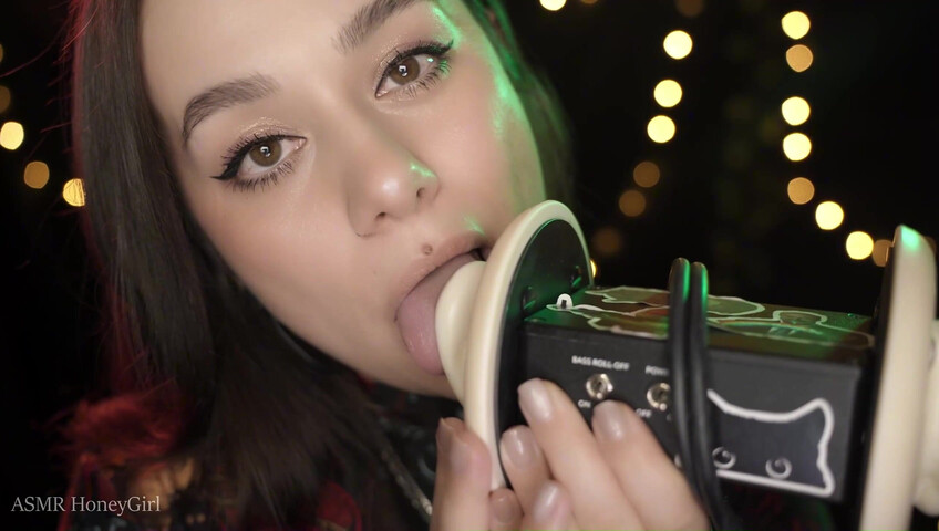 ASMR HoneyGirl - 28 April 2026 - Aggressive and Deep Licking 3Dio