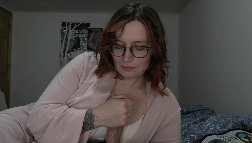 Bettie Bondage - Mom Makes You Feel All Better