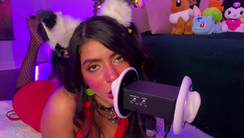 CorneliusTheCat - ASMR Ear Kissing