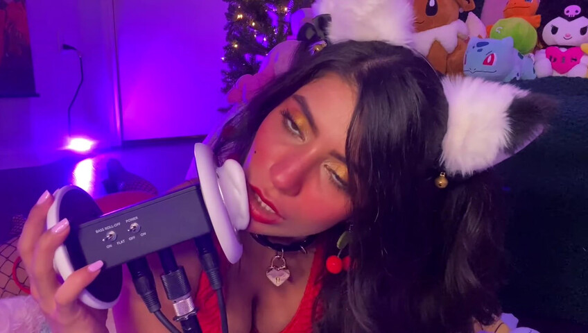 CorneliusTheCat - ASMR Ear Kissing