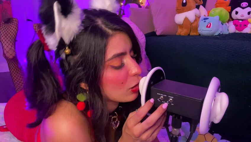 CorneliusTheCat - ASMR Ear Kissing