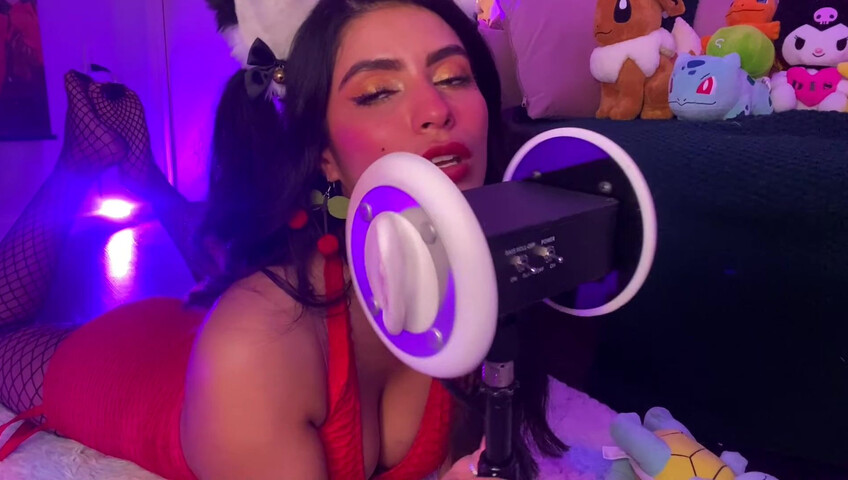 CorneliusTheCat - ASMR Ear Kissing