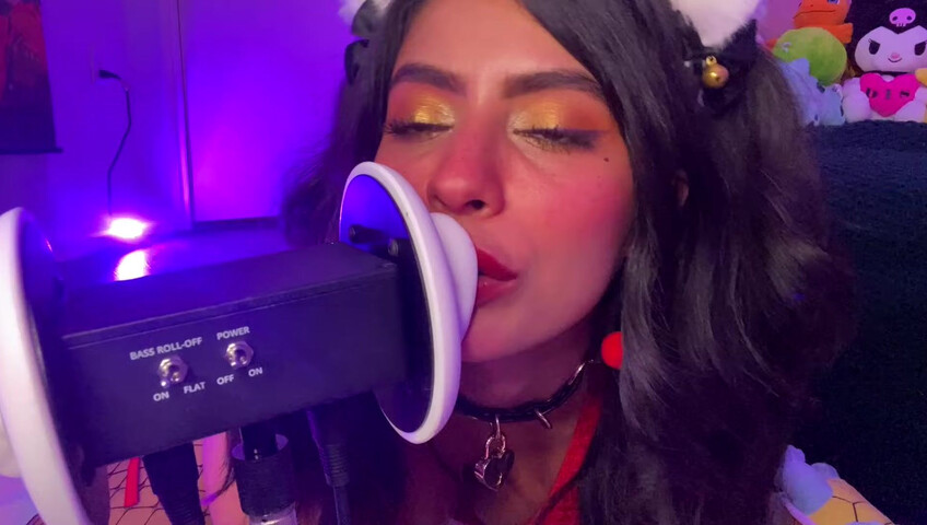 CorneliusTheCat - ASMR Ear Kissing