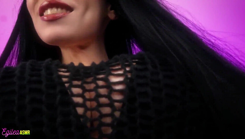 Egilea ASMR - On her lap seeing her big tits while she kisses u and touches ur face