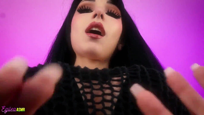 Egilea ASMR - On her lap seeing her big tits while she kisses u and touches ur face