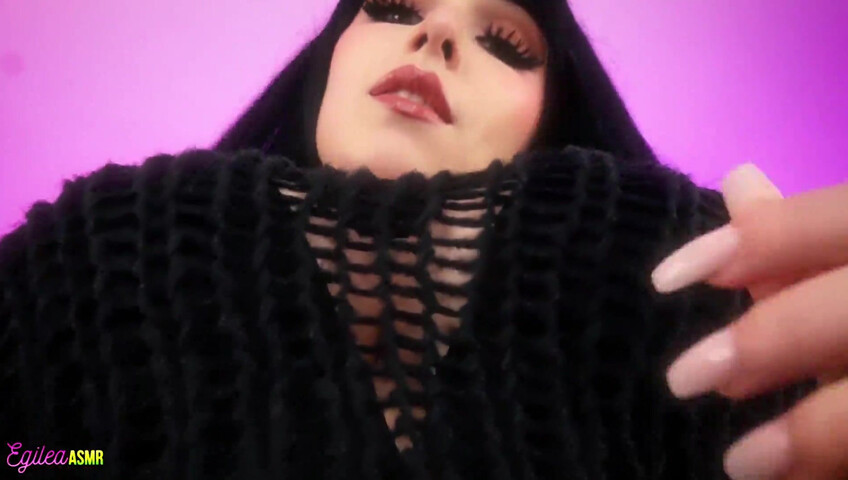 Egilea ASMR - On her lap seeing her big tits while she kisses u and touches ur face