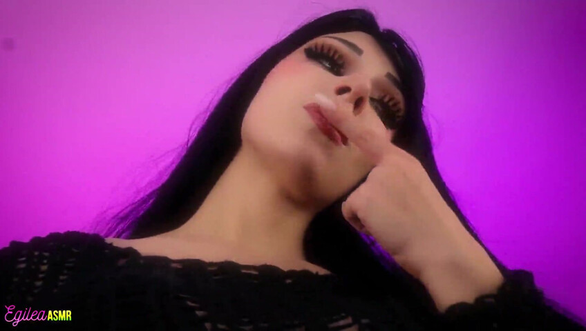 Egilea ASMR - On her lap seeing her big tits while she kisses u and touches ur face
