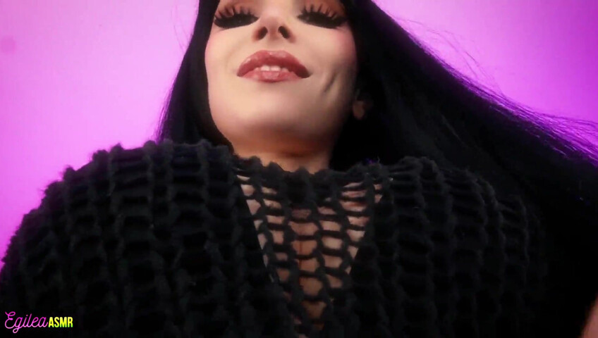Egilea ASMR - On her lap seeing her big tits while she kisses u and touches ur face