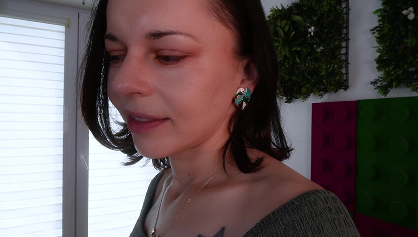 AimeeWavesXXX - A Fertile Future with stepMommy