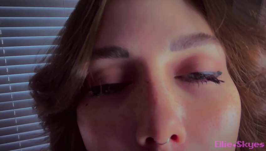 Ellie Skyes - You and I Against The World